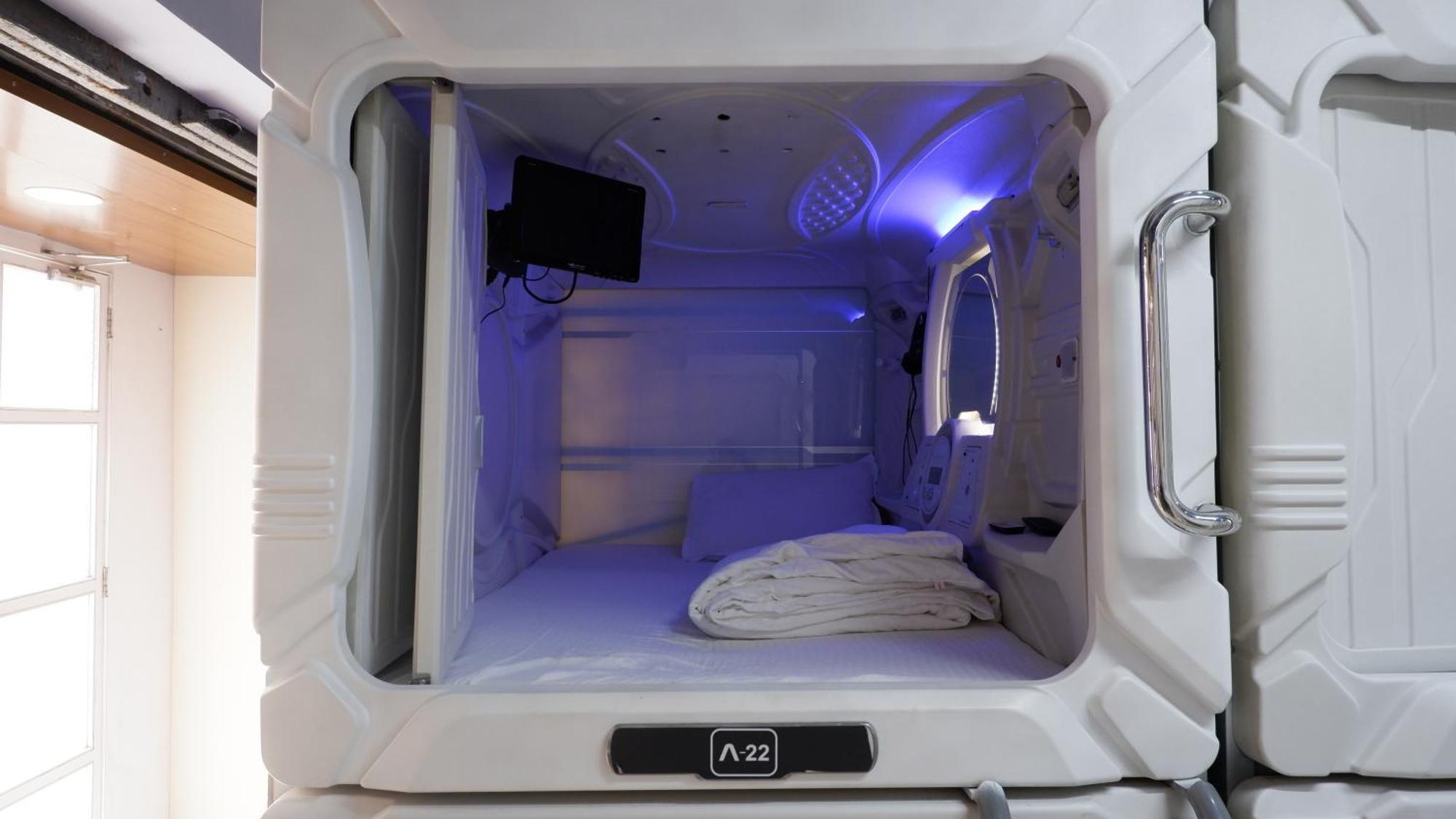 Готель Astropods Мумбаї Екстер'єр фото